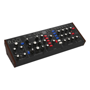 Behringer Model D Klasik Analog Synthesizer Masaüstü Modül (70HP) - Behringer