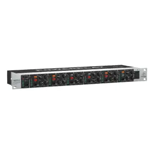 Behringer Powerplay HA6000 6 Kanallı Kulaklık Dağıtım ve Mikser Amfisi - 1