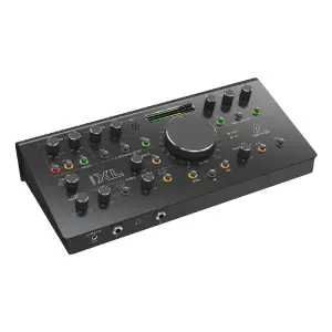 Behringer STUDIO XL Profesyonel Stüdyo Kontrol Ünitesi (USB Ses Kartı + Midas Mikrofon Preamp) - 1
