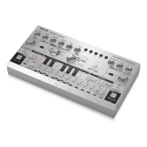 Behringer TD-3-SR Analog Bas Synthesizer (16 Adımlı Sequencer ve Distortion ile) - 4