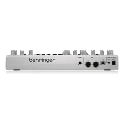 Behringer TD-3-SR Analog Bas Synthesizer (16 Adımlı Sequencer ve Distortion ile) - 5