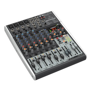 Behringer Xenyx X1204USB 12 Girişli Analog Mikser (USB Ses Kartı + FX İşlemci) - Behringer