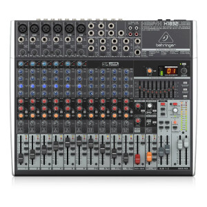 Behringer XENYX X1832USB Premium 18 Girişli USB Analog Mikser - Behringer