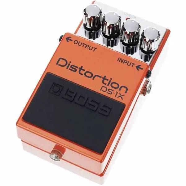 Boss DS-1X Distortion Compact Pedal - 2