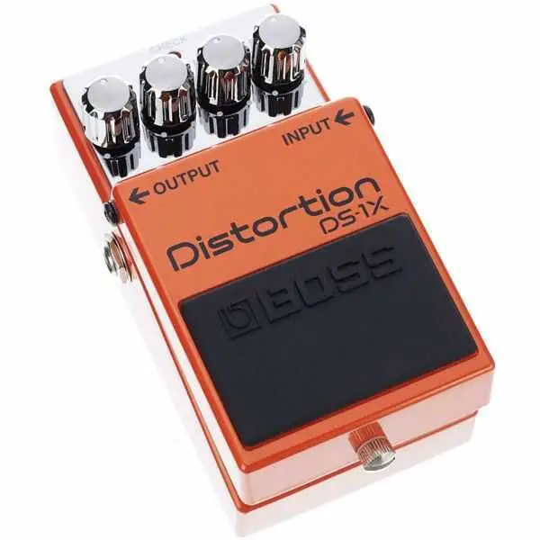 Boss DS-1X Distortion Compact Pedal - 3