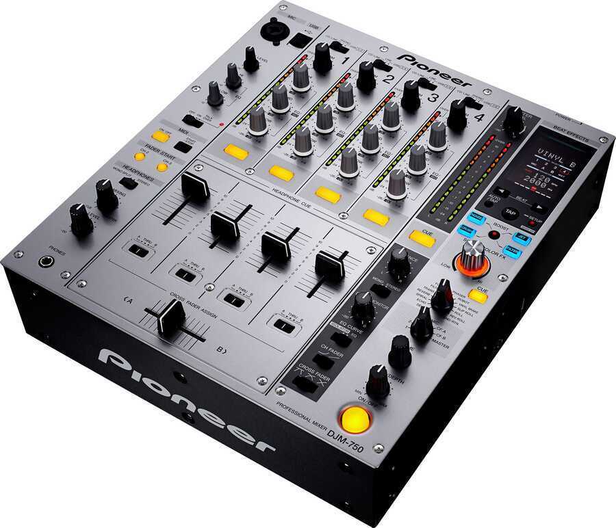 Pioneer DJ - Pioneer DJ DJM-750 S 4 Kanal Ses Kartlı DJ Mikseri