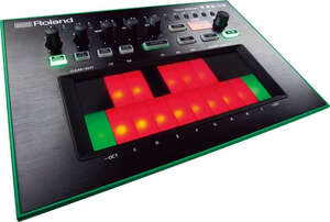 Roland AIRA TB-3 Touch Bassline Synthesizer - 2