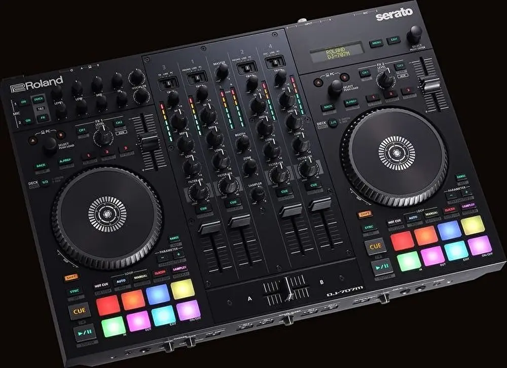 Roland DJ-707M DJ Kontrol Cihazı - 2