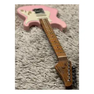 Soloking MS-11 Classic MKII Roasted Maple FB Shell Pink Elektro Gitar - 3