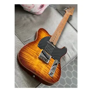 Soloking MT-1 FM Artisan Solid 5A Flame Top Honeyburst Elektro Gitar - 2