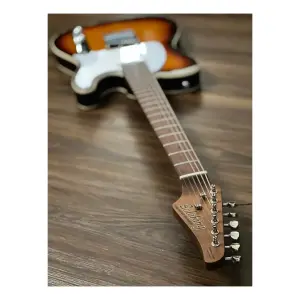 Soloking T-1B Vintage MKII Roasted Maple Neck and FB 3-Tone Sunburst Elektro Gitar - 5