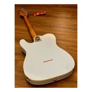 Soloking T-1B Vintage MKII Roasted Maple Neck Rosewood FB Sonic Blue Elektro Gitar - 4