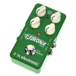 TC Electronic Corona Chorus Gitar Efekt Pedalı - 2